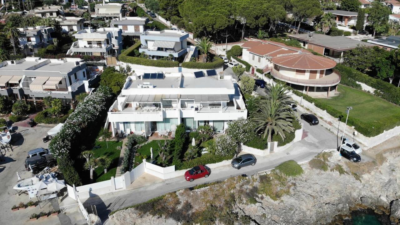 Casa Sugli Scogli Villa Fontane Bianche Exterior foto